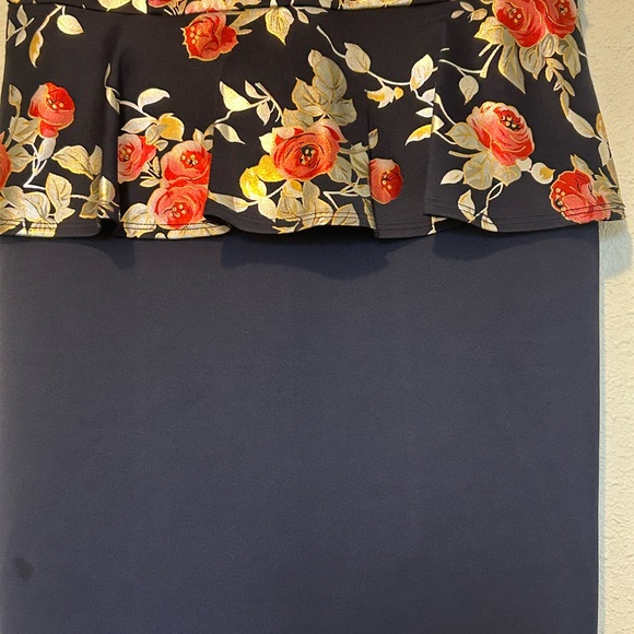 Size 12P. Brand Enfocus Petite. Navy Blue/Pink/Gold Floral. Peplum Style. New! - Picture 5 of 8